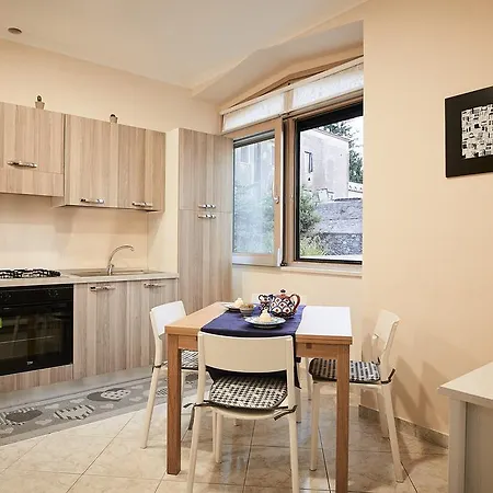 La Trinita Apartment